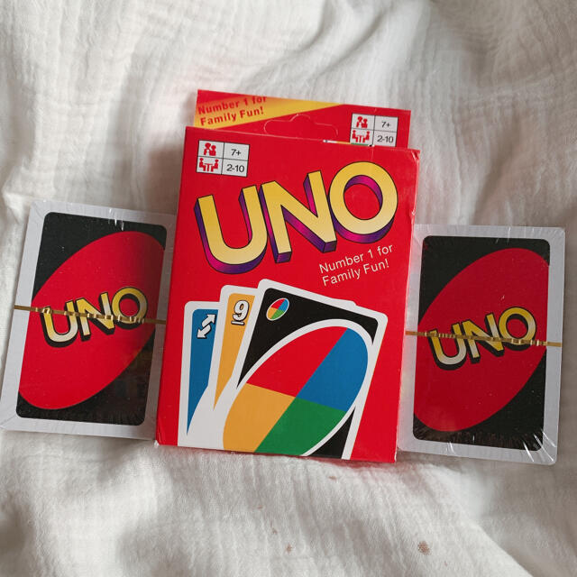 【最安値】UNO ウノ　カードゲーム　新品 エンタメ/ホビーのテーブルゲーム/ホビー(トランプ/UNO)の商品写真