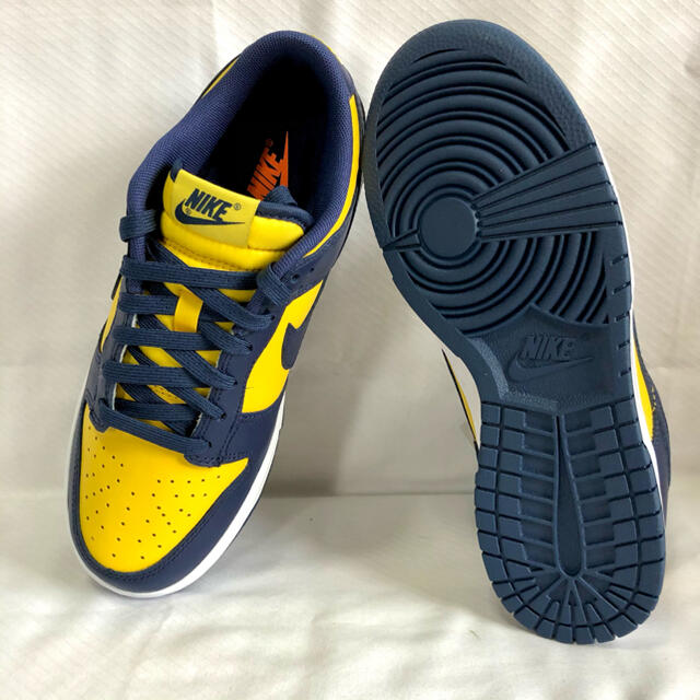 NIKE(ナイキ)の【24.5cm】DUNK LOW Varsity Maize レディースの靴/シューズ(スニーカー)の商品写真