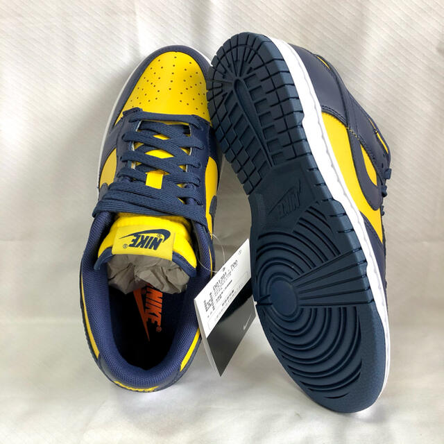 NIKE(ナイキ)の【24.5cm】DUNK LOW Varsity Maize レディースの靴/シューズ(スニーカー)の商品写真