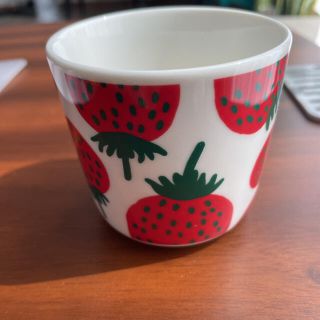 マリメッコ(marimekko)の新品未使用　マリメッコ ラテマグ(食器)