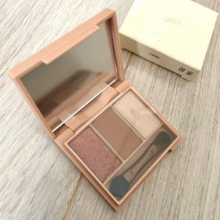 コスメキッチン(Cosme Kitchen)のla peau de gem アイシャドウパレット(アイシャドウ)