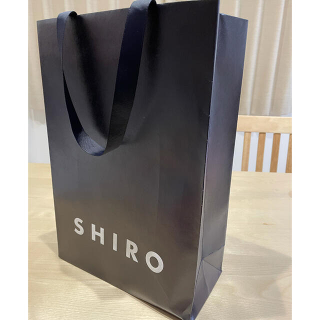 shiro(シロ)のSHIRO SAVON ROOM FRAGRANCE 200ml インテリア/住まい/日用品の日用品/生活雑貨/旅行(日用品/生活雑貨)の商品写真