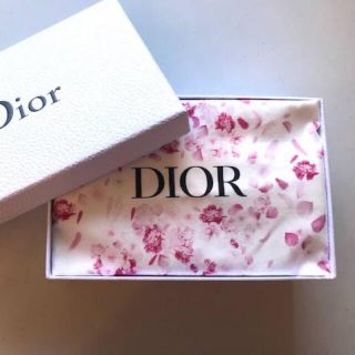 ディオール(Dior)のDior 花柄 巾着 ポーチ♡(ポーチ)