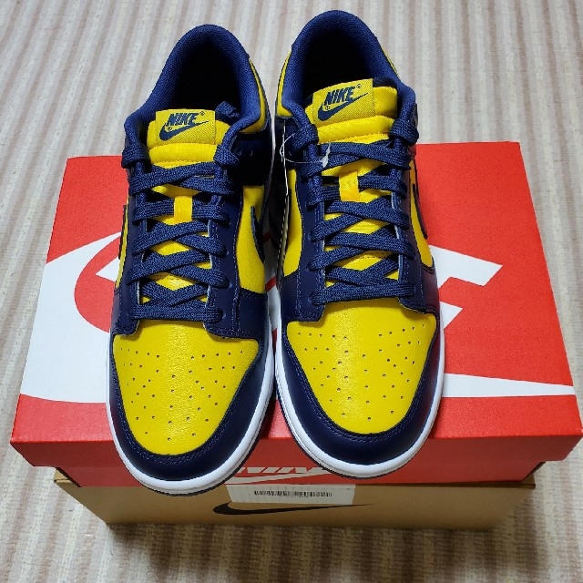 27.5NIKE DUNK LOW ミシガン