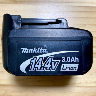 マキタ(Makita)のmakita マキタ　純正リチウムイオンバッテリー　14.4v  3.0Ah(その他)