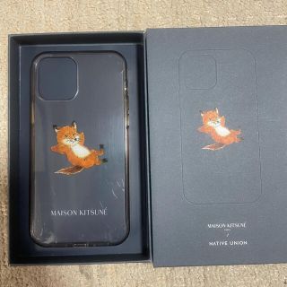 メゾンキツネ(MAISON KITSUNE')のメゾンキツネ iPhone12＆12 Proケース(iPhoneケース)