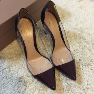 ジャンヴィットロッシ(Gianvito Rossi)のジャンヴィトロッシ ボルドー パンプス(ハイヒール/パンプス)