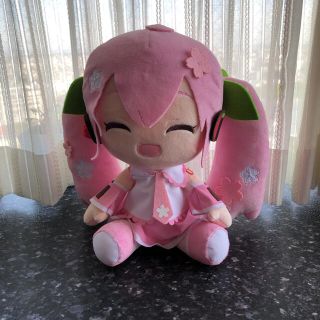 タイトー(TAITO)の初音ミク　桜ミク　BIGぬいぐるみ　にっこり(キャラクターグッズ)