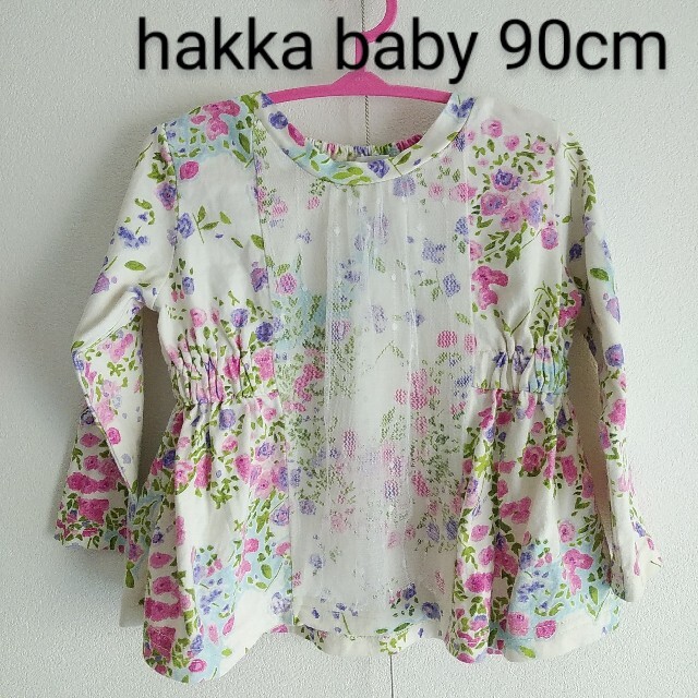 hakka baby(ハッカベビー)の★ハッカベビー 花柄 トップス 90cm キッズ/ベビー/マタニティのキッズ服女の子用(90cm~)(Tシャツ/カットソー)の商品写真