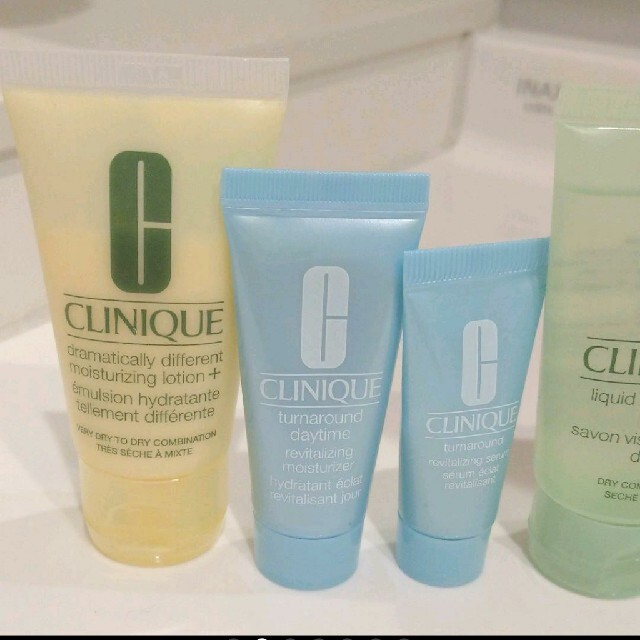 CLINIQUE(クリニーク)のクリニーク　試供品セット コスメ/美容のキット/セット(サンプル/トライアルキット)の商品写真