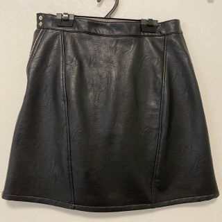 ザラ(ZARA)のZARA レザースカート(ひざ丈スカート)