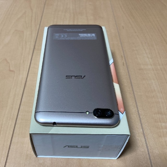 ASUS Zenfone 4 Max