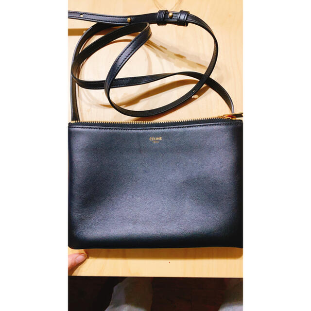直営店に限定 celine - セリーヌトリオスモール ショルダーバッグ
