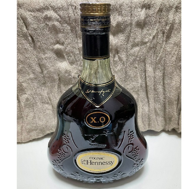 ヘネシー XO 金キャップ 　750ml