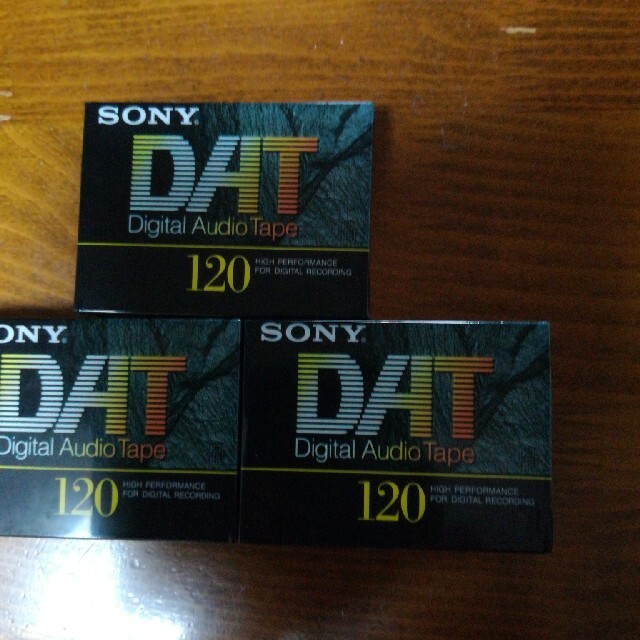 SONY(ソニー)のSony DAT 120　Tape 3本 スマホ/家電/カメラのオーディオ機器(その他)の商品写真