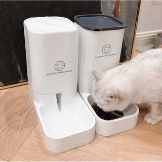 ペット用 餌やり器 給水器 重力式 2個セット 猫 犬【216】(ペットフード)