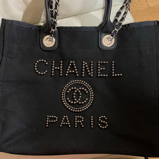 CHANEL(シャネル)のまっちょっちょ様専用！　 レディースのバッグ(トートバッグ)の商品写真