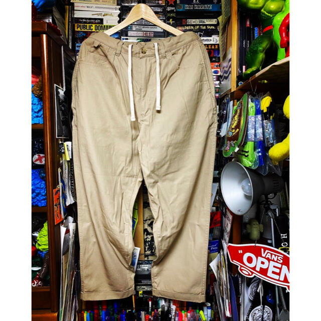 BROCHURE 1P CHINO / BEIGEの通販 by URAYAMA EQUIPMENT|ラクマ