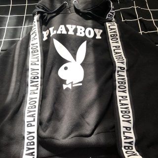 プレイボーイ(PLAYBOY)のフード付きニット(PLAYBOY)L(ニット/セーター)