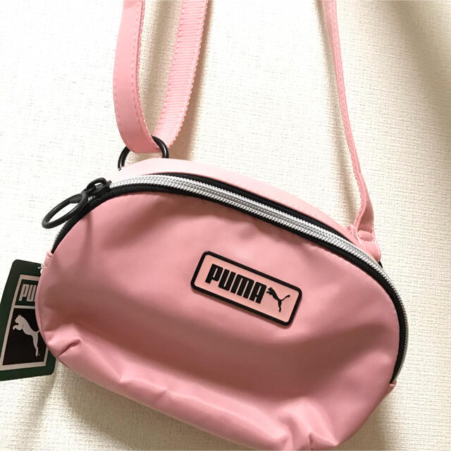 PUMA(プーマ)のプーマ　ショルダーバック　新品未使用 メンズのバッグ(ショルダーバッグ)の商品写真