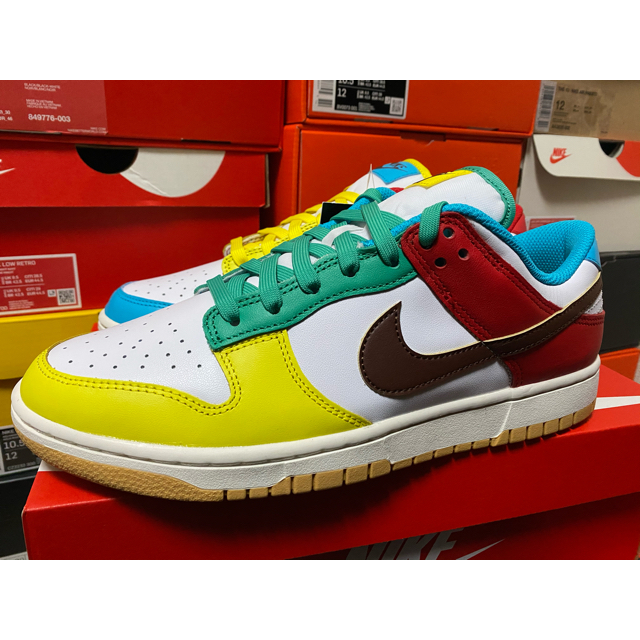 NIKE(ナイキ)のNIKE DUNK LOW SE FREE 99 PACK 27cmダンク メンズの靴/シューズ(スニーカー)の商品写真