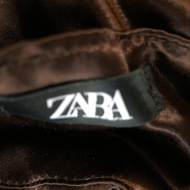 ZARA(ザラ)のZARAショルダー レディースのバッグ(ショルダーバッグ)の商品写真