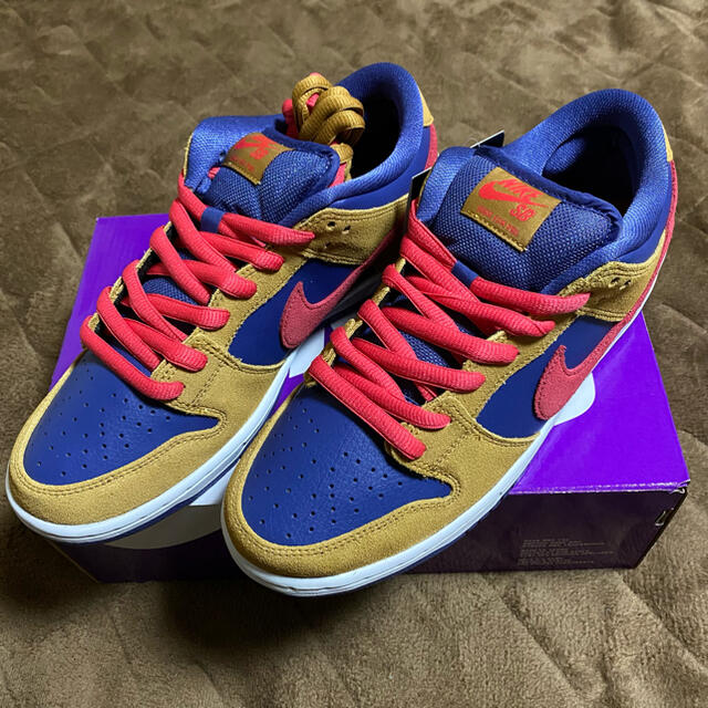 NIKE(ナイキ)のNike SB Dunk Low Pro “Wheat And Purple” メンズの靴/シューズ(スニーカー)の商品写真