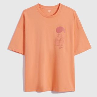 ギャップ(GAP)の新品★GAP ルーズフィット ロゴTシャツ オレンジ/XS(Tシャツ/カットソー(半袖/袖なし))