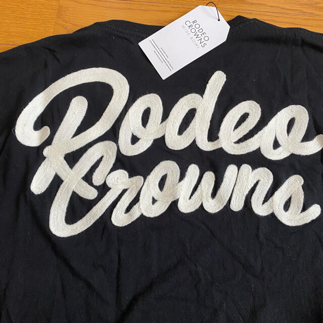 RODEO CROWNS WIDE BOWL(ロデオクラウンズワイドボウル)の❤新品未使用RODEO CROWNSデニム王冠Tシャツ❤ レディースのトップス(Tシャツ(半袖/袖なし))の商品写真