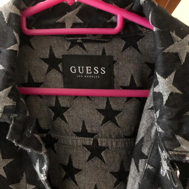 GUESS(ゲス)のGUESS ダメージ Ｇジャン レディースのジャケット/アウター(Gジャン/デニムジャケット)の商品写真