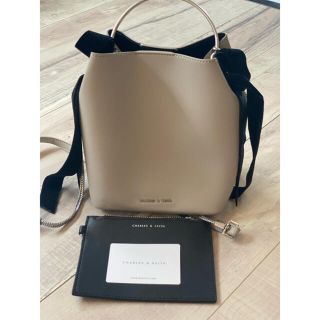 チャールズアンドキース(Charles and Keith)のショルダーandハンドバック✳︎むぎまるさま専用✳︎(ショルダーバッグ)