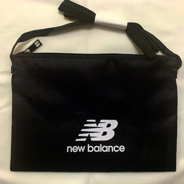 New Balance(ニューバランス)のニューバランス　サコッシュ　ポシェット レディースのバッグ(ショルダーバッグ)の商品写真