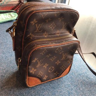 ルイヴィトン(LOUIS VUITTON)の【値下中】美品　ルイヴィトン　モノグラム　ショルダーバック(ショルダーバッグ)