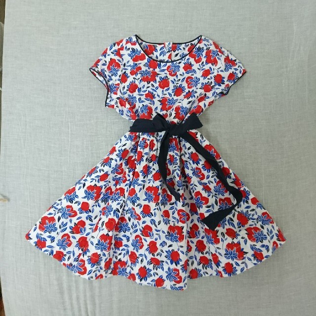 PETIT BATEAU(プチバトー)のプチバトー ワンピース 95㎝ キッズ/ベビー/マタニティのキッズ服女の子用(90cm~)(ワンピース)の商品写真