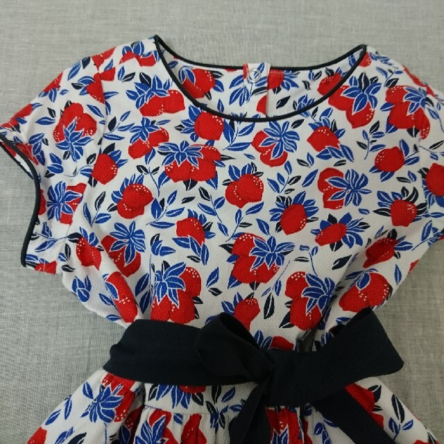 PETIT BATEAU(プチバトー)のプチバトー ワンピース 95㎝ キッズ/ベビー/マタニティのキッズ服女の子用(90cm~)(ワンピース)の商品写真