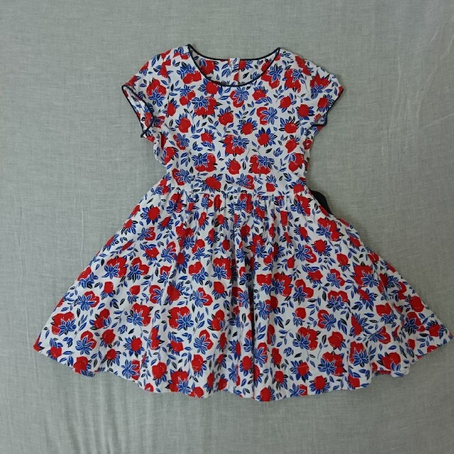 PETIT BATEAU(プチバトー)のプチバトー ワンピース 95㎝ キッズ/ベビー/マタニティのキッズ服女の子用(90cm~)(ワンピース)の商品写真