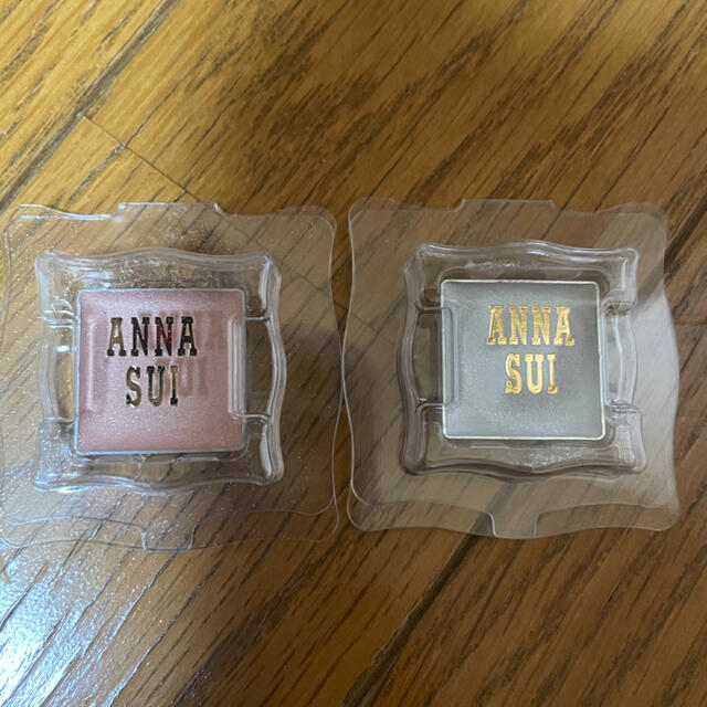 ANNA SUI(アナスイ)のアナスイアイシャドウ コスメ/美容のベースメイク/化粧品(アイシャドウ)の商品写真