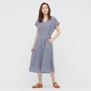 ユニクロ(UNIQLO)のユニクロ　レーヨンローンフレアワンピース（半袖）(ひざ丈ワンピース)