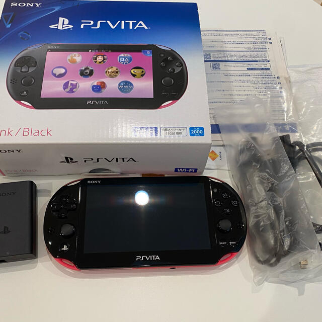 PlayStation Vita(プレイステーションヴィータ)の美品 PlayStation PS Vita PCH-2000 ZA15 ピンク エンタメ/ホビーのゲームソフト/ゲーム機本体(携帯用ゲーム機本体)の商品写真