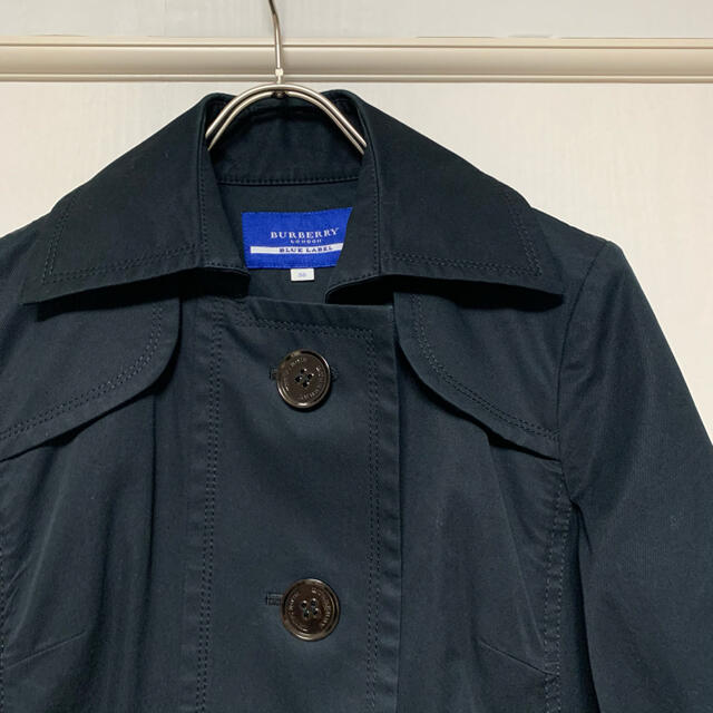 BURBERRY BLUE LABEL(バーバリーブルーレーベル)のバーバリーブルーレーベル　ハーフコート　トレンチ　スプリングコート　チェック レディースのジャケット/アウター(スプリングコート)の商品写真