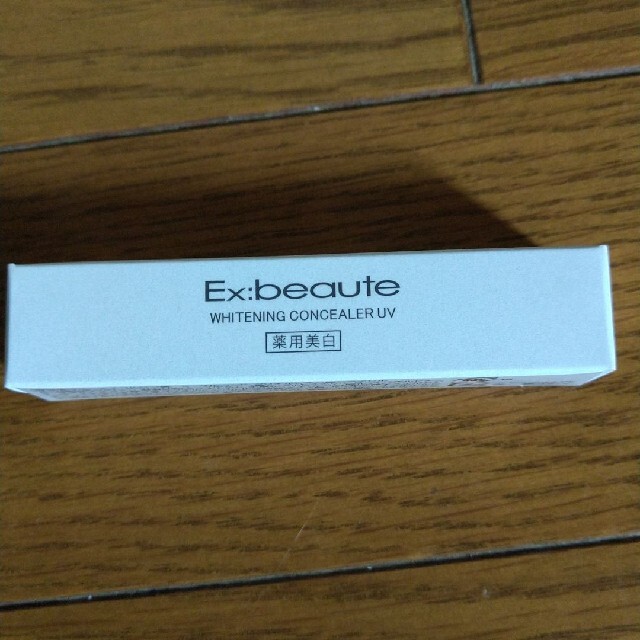 Ex:beaute(エクスボーテ)のエクスボーテ薬用美白コンシーラーUV コスメ/美容のベースメイク/化粧品(コンシーラー)の商品写真