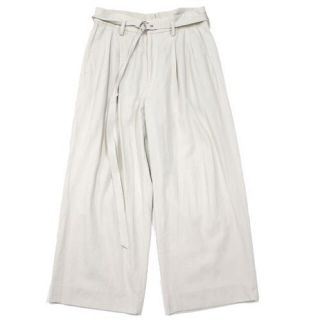 アンユーズド(UNUSED)の専用URU 20SS COTTON GABARDINE 2 TUCK PANTS(スラックス)