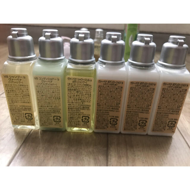 L'OCCITANE(ロクシタン)のロクシタン ヴァーベナ 13点セット コスメ/美容のボディケア(ボディローション/ミルク)の商品写真