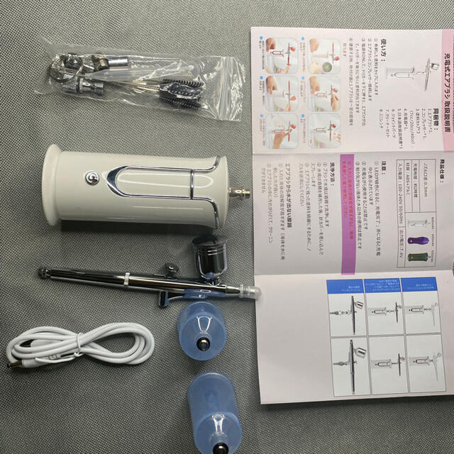 エアブラシ ガンダムマーカー コンプレッサー セット USB充電式  エンタメ/ホビーのおもちゃ/ぬいぐるみ(模型/プラモデル)の商品写真