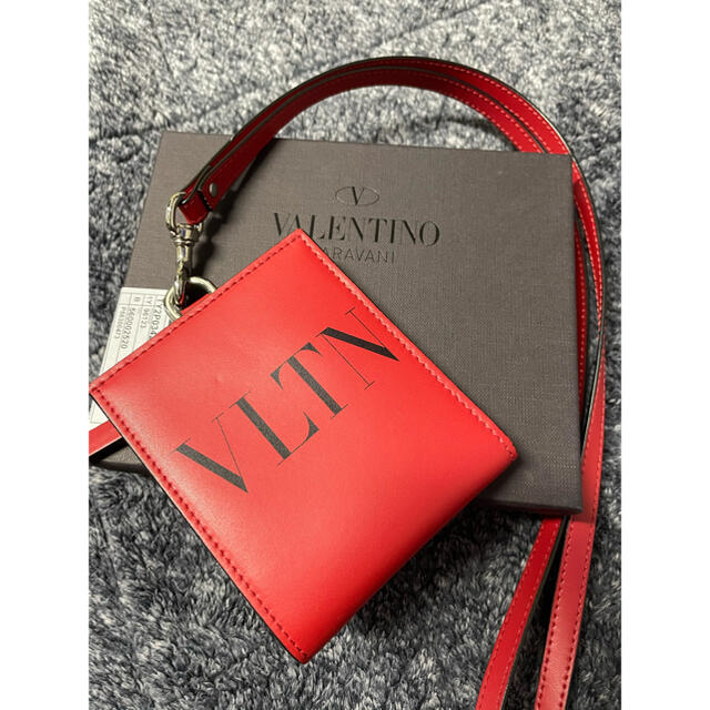 ヴァレンティノ　valentino ネックウォレット　財布ファッション小物