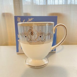 ウェッジウッド(WEDGWOOD)の新品未使用　ウェッジウッド　アレクサンドラ　マグ(グラス/カップ)