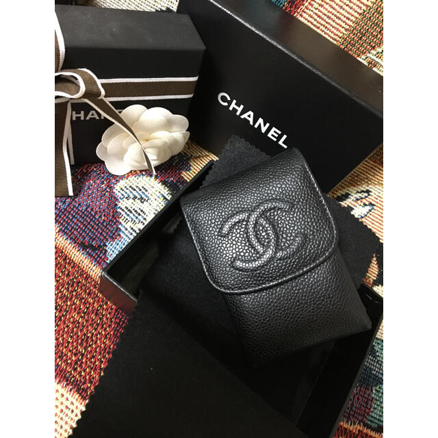 CHANEL(シャネル)の専用  ココマーク キャビアスキン シガレットケース  美品 ブラック正規 メンズのファッション小物(タバコグッズ)の商品写真