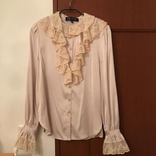 新品未着用ZAYAN THE LABELレーストップス