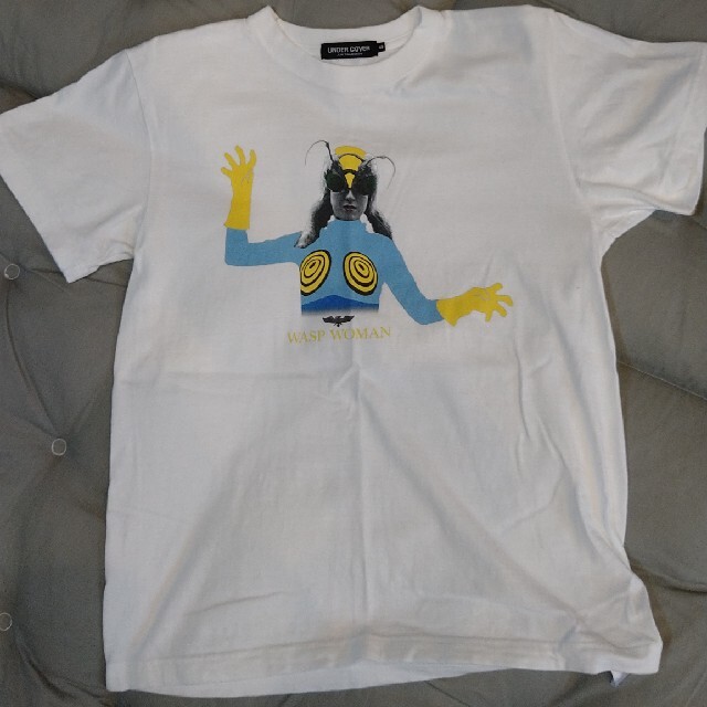 UNDERCOVER(アンダーカバー)の【値下げ】undercover仮面ライダーTシャツ メンズのトップス(Tシャツ/カットソー(半袖/袖なし))の商品写真