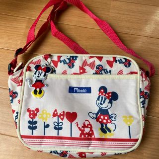 ディズニー カバン 通園バッグの通販 15点 Disneyのキッズ ベビー マタニティを買うならラクマ